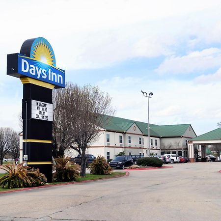 Days Inn By Wyndham Denham Springs-Baton Rouge East Экстерьер фото
