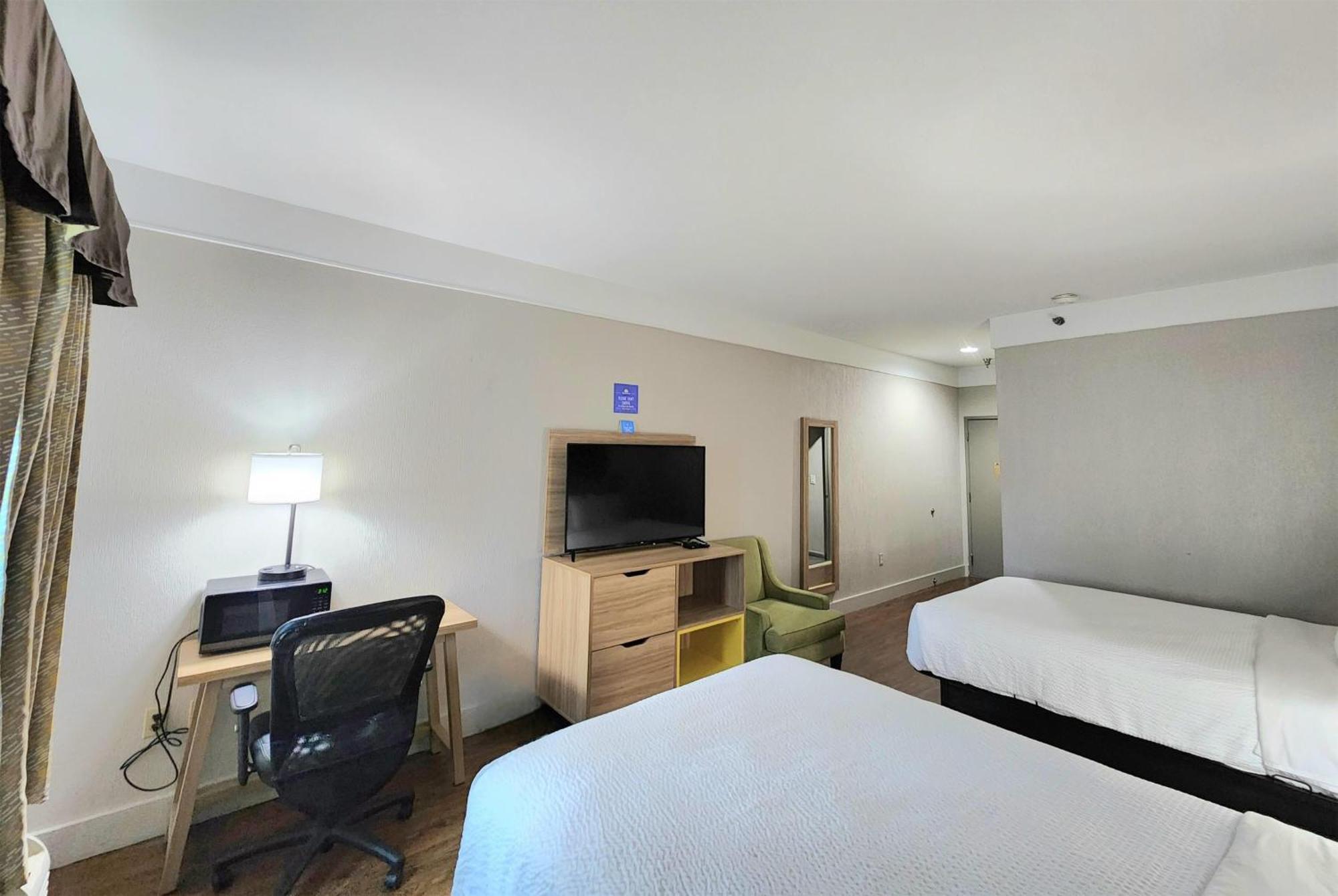 Days Inn By Wyndham Denham Springs-Baton Rouge East Экстерьер фото